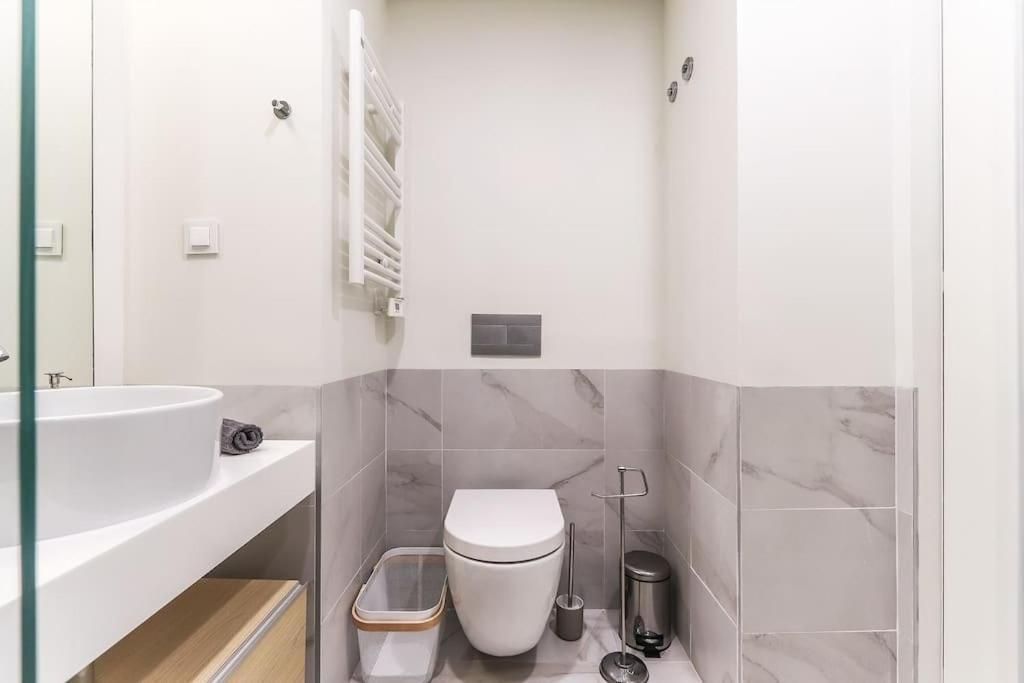 Marques Pombal Central 2 Bed Apt Ac Lisboa Exteriör bild
